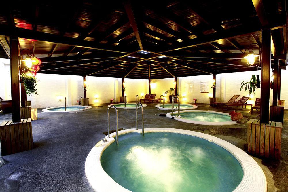 Crownshine Resort Jiaoxi Exteriör bild
