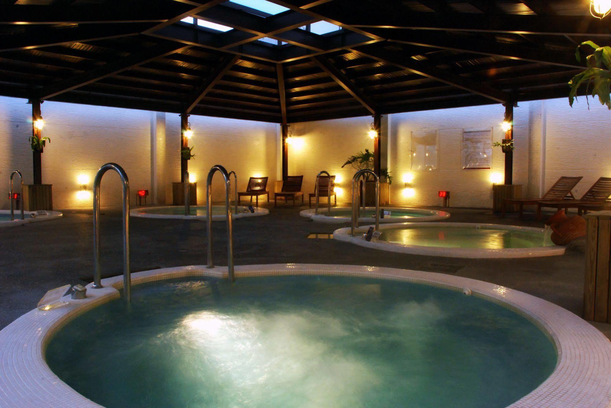 Crownshine Resort Jiaoxi Exteriör bild